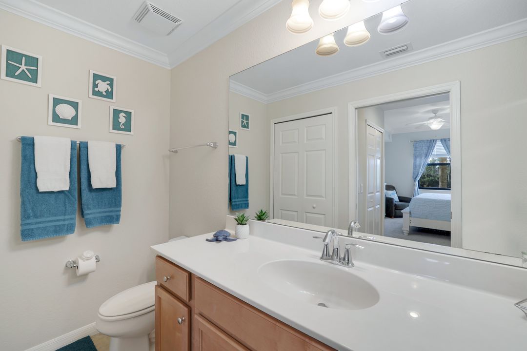 9735 Acqua Ct #625, Naples, FL 34113