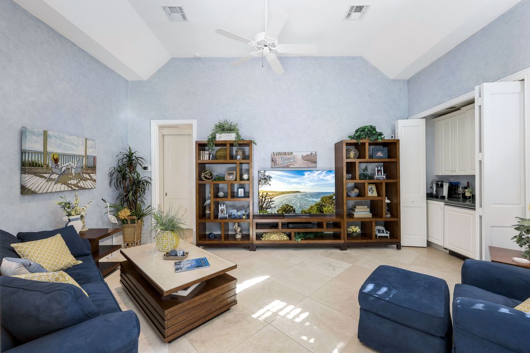 27801 Marina Pointe Dr, Bonita Springs, FL 34134