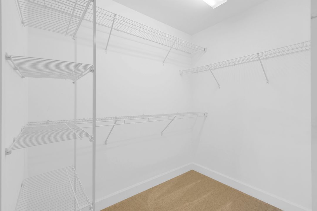 9002 Slade Terrace, Fort Myers, FL 33967