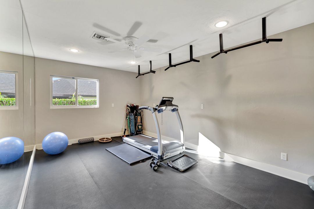 1429 Collingswood Ave, Marco Island, FL 34145