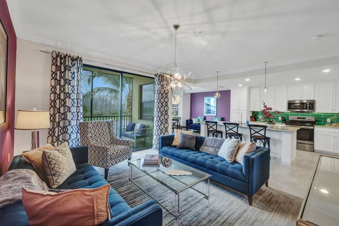 9572 Trevi Ct #5022, Naples, FL 34113