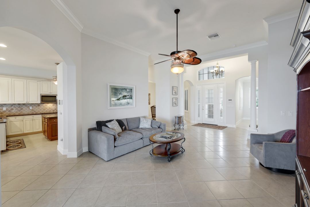 8765 Hideaway Harbor Ct, Naples, FL 34120