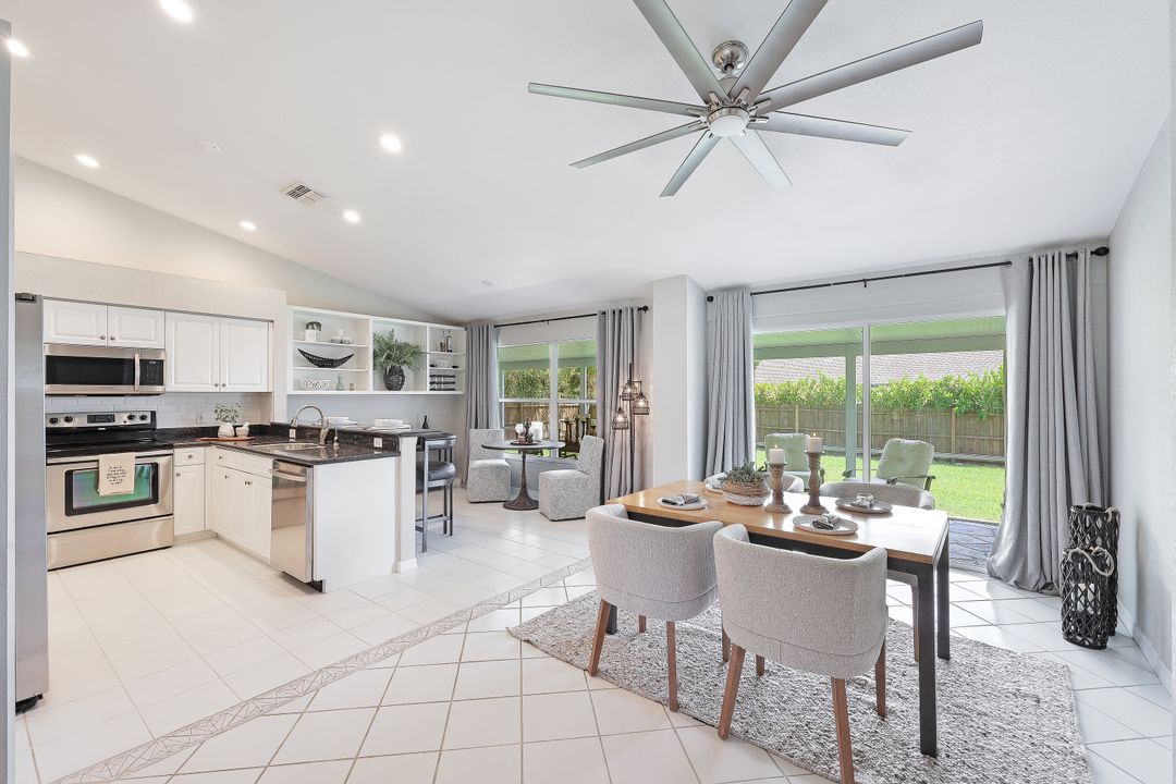 282 Madison Dr, Naples, FL 34110