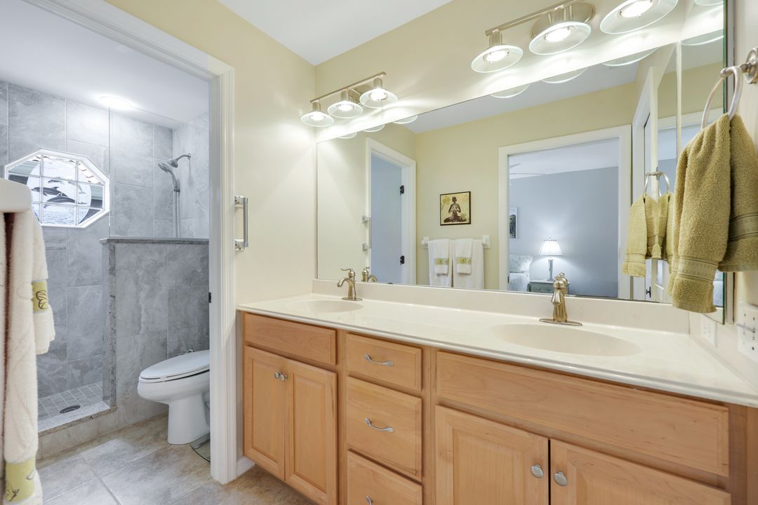 13201 Sherburne Cir #102, Bonita Springs, FL 34135