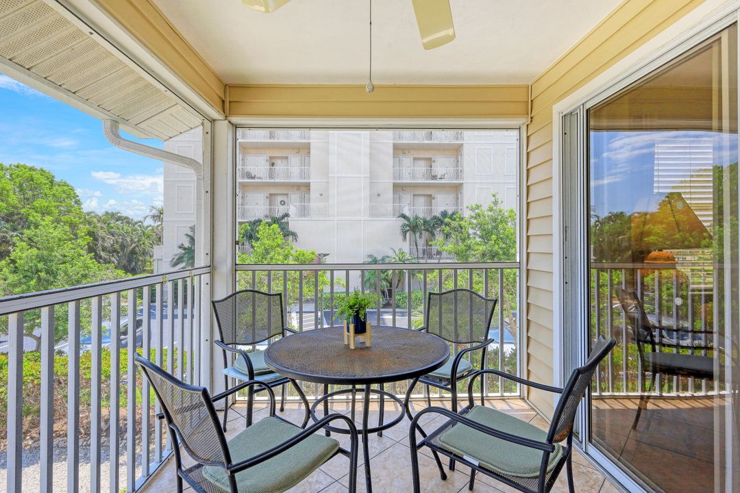 1060 Swallow Ave #207, Marco Island, FL 34145