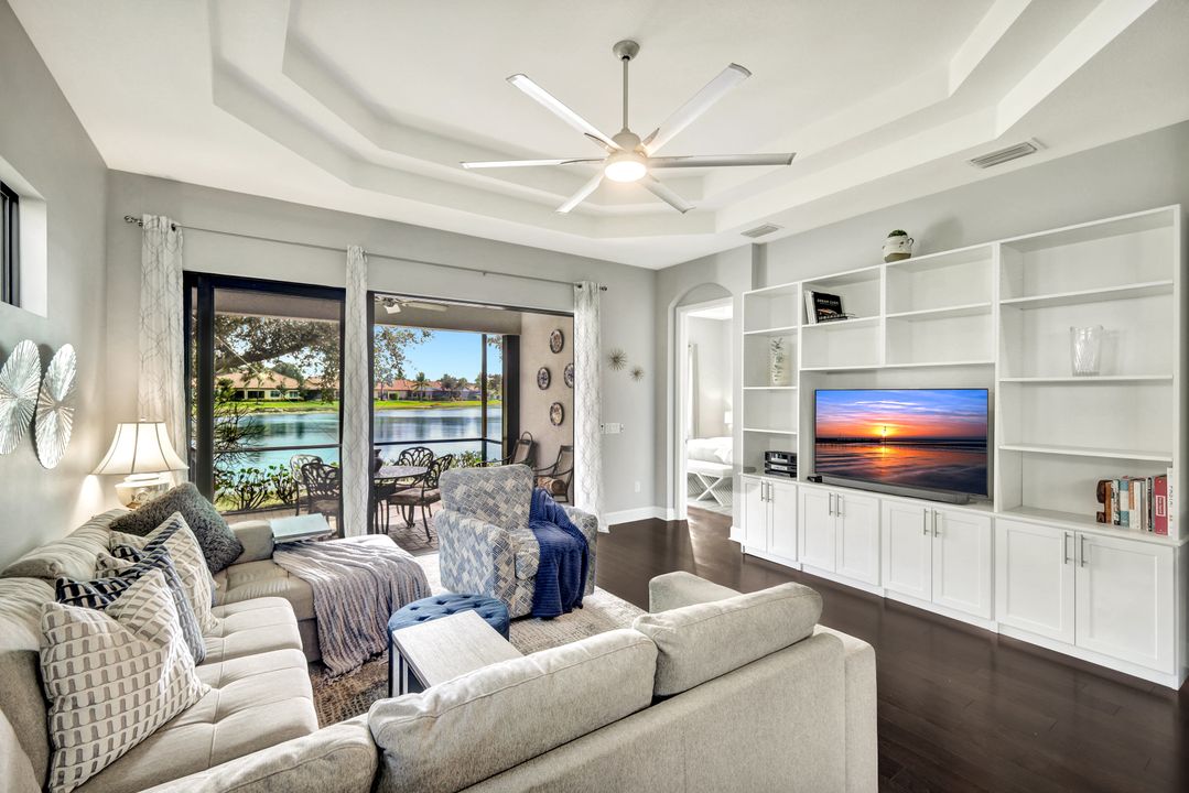 9492 Isla Bella Cir, Bonita Springs, FL 34135