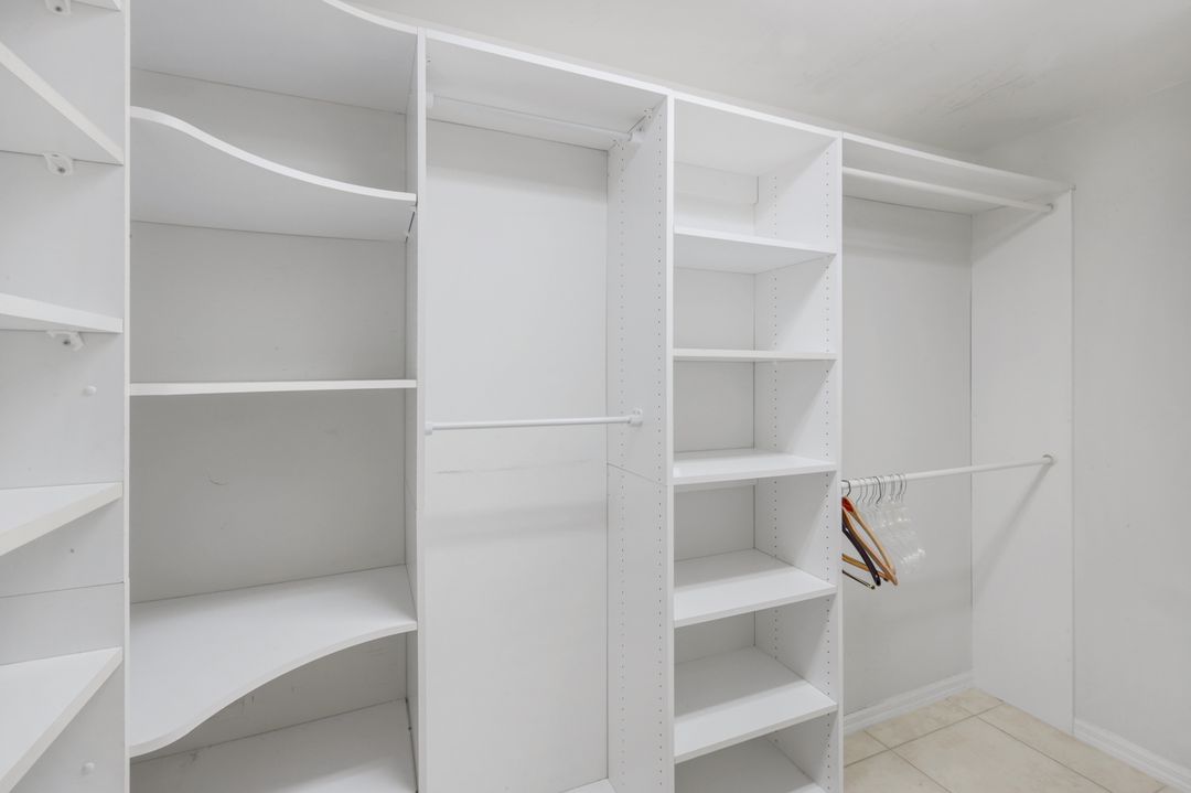 9550 Cedar Creek Dr, Bonita Springs, FL 34135