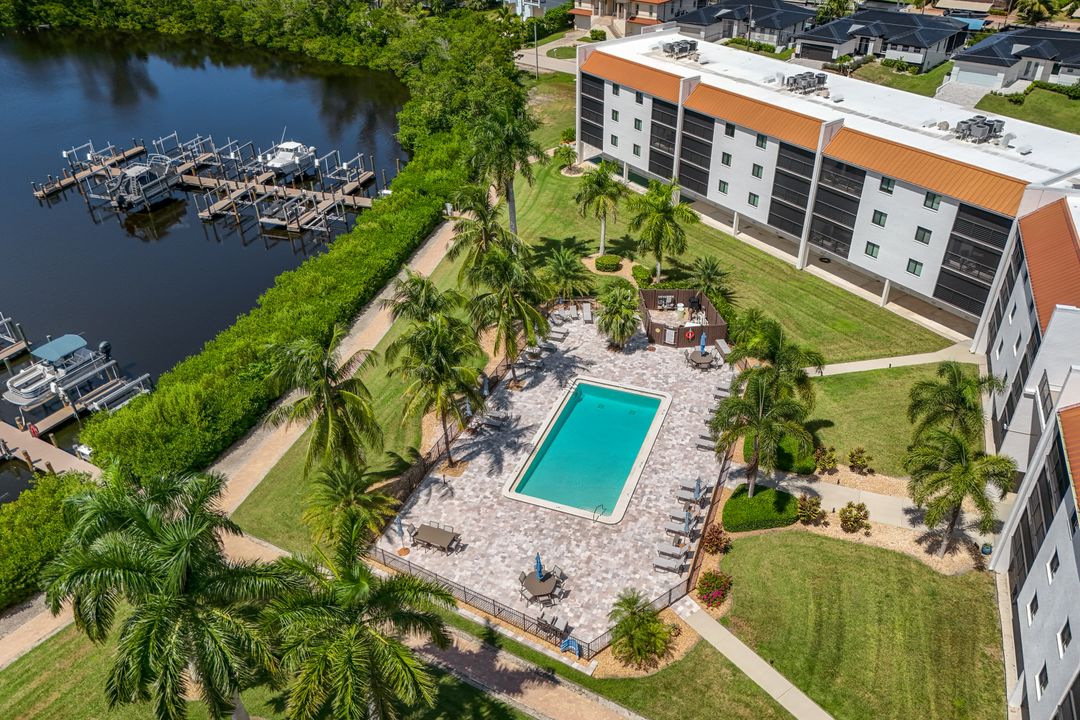 226 3rd St #206, Bonita Springs, FL 34134