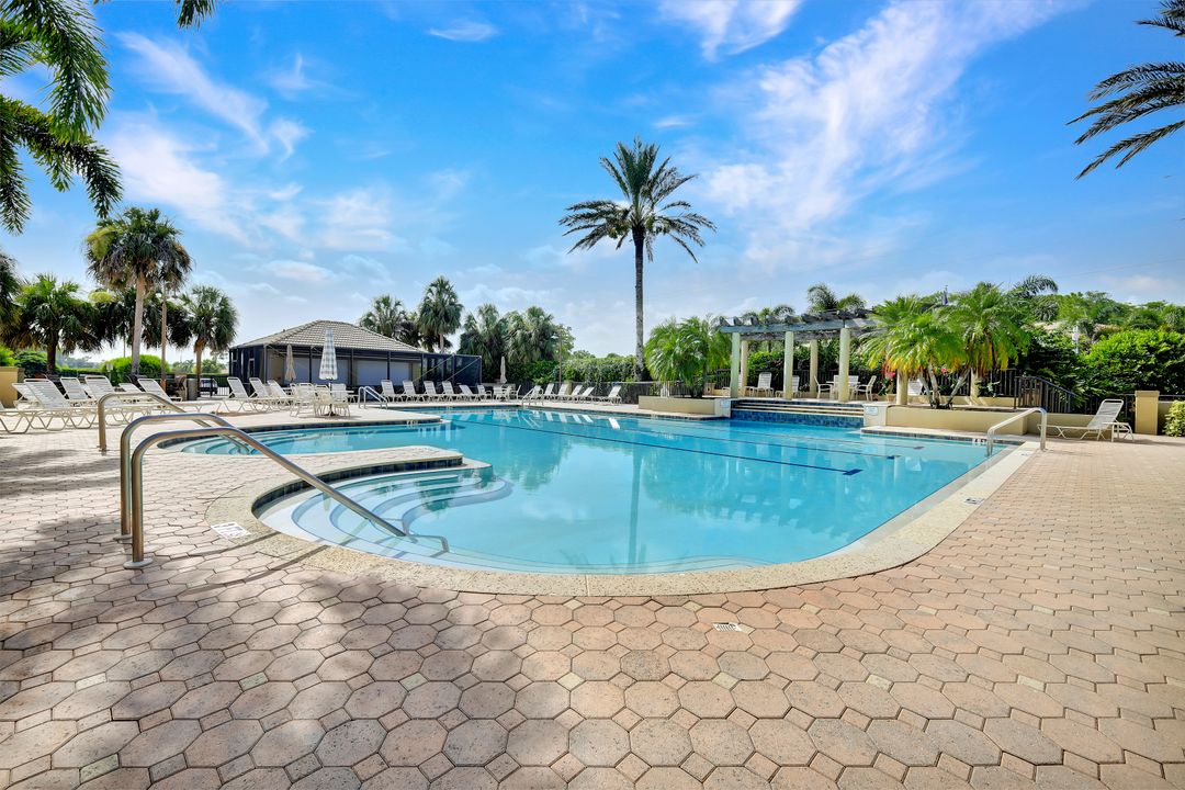 12647 Hunters Lakes Ct, Bonita Springs, FL 34135