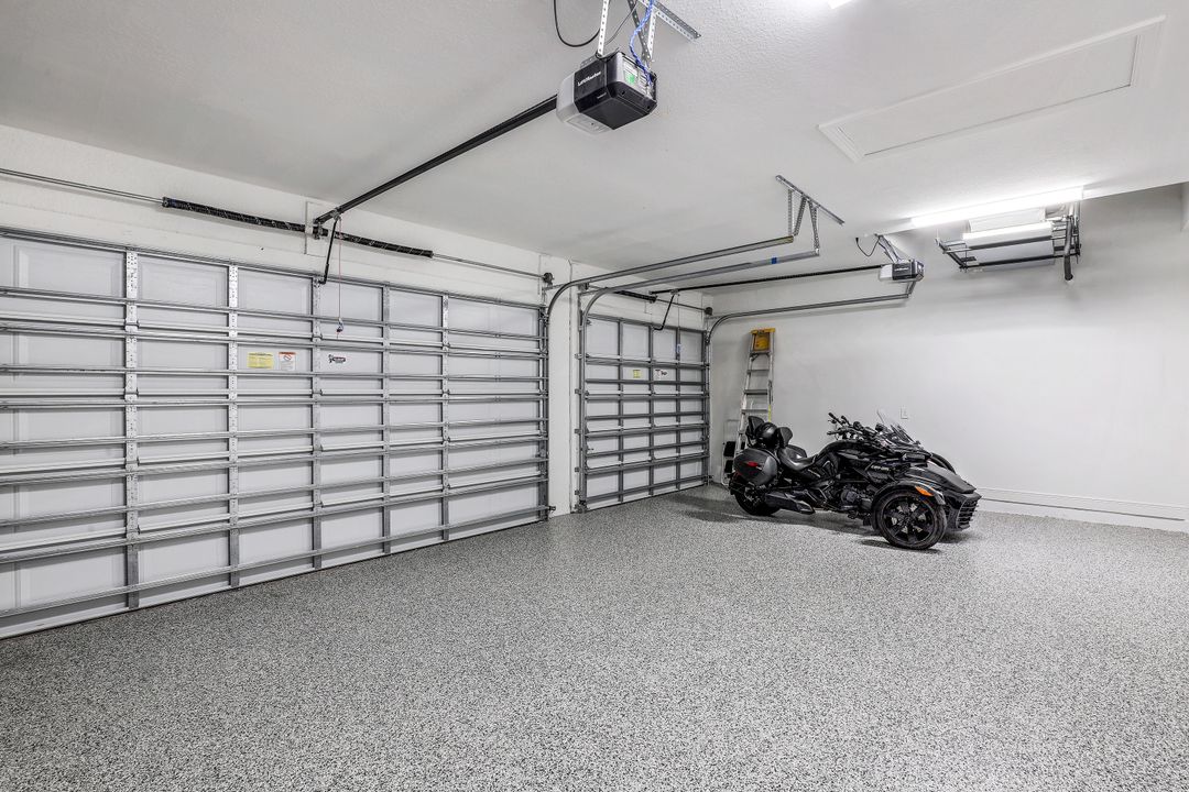 3518 Oasis Blvd, Cape Coral, FL 33914