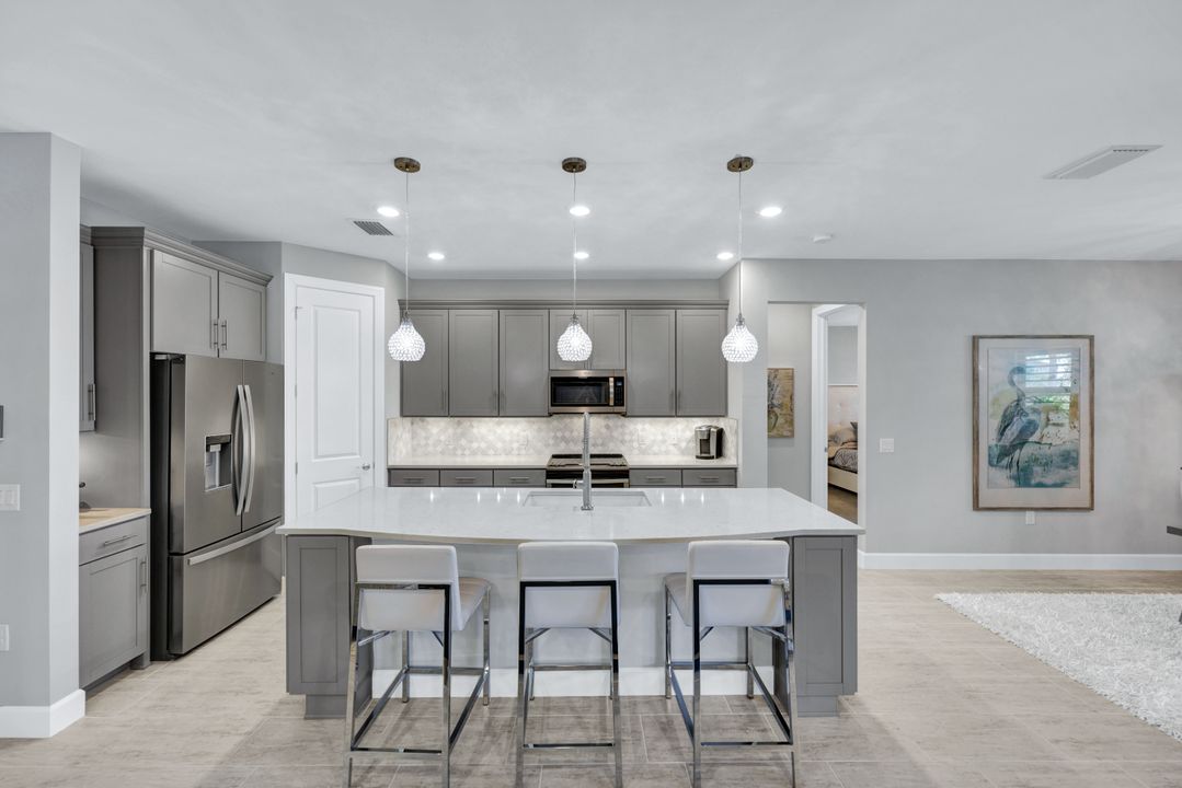 19572 Utopia Ln, Estero, FL 33913