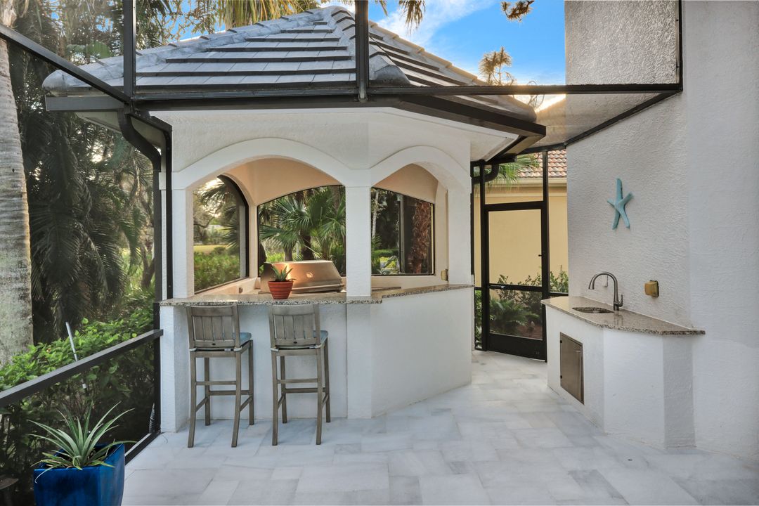 253 Cheshire Way, Naples, FL 34110