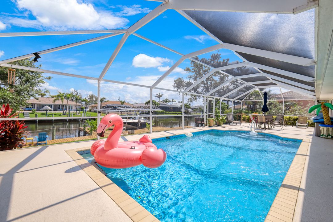 2125 Cape Coral Pkwy W, Cape Coral, FL 33914