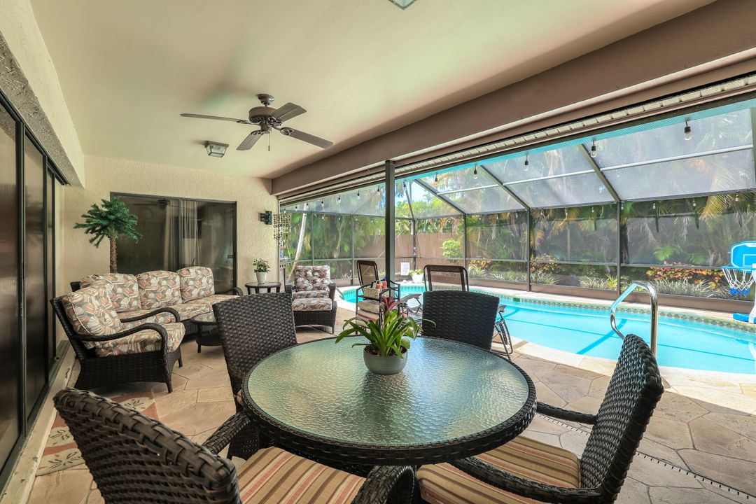 3097 Round Table Ct, Naples, FL 34112