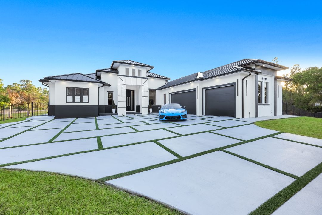 1104 E 6th St, Lehigh Acres, FL 33972