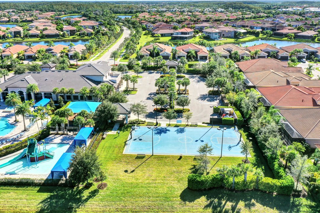 11773 Meadowrun Cir, Fort Myers, FL 33913