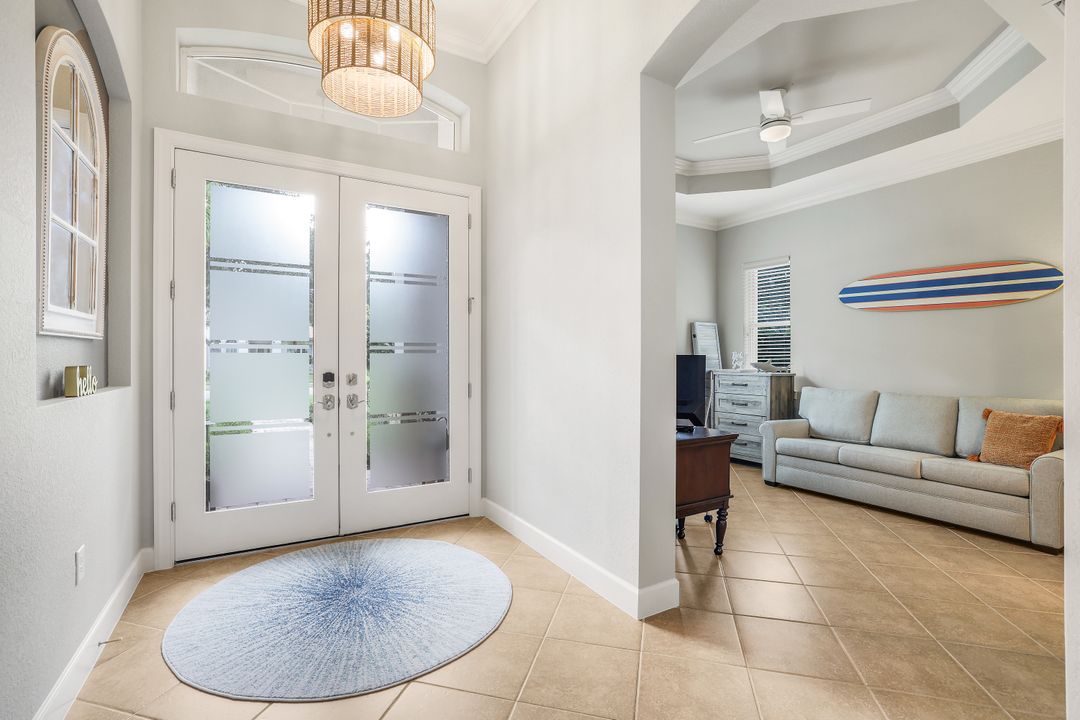 9383 Copper Rock Ct, Naples, FL 34120