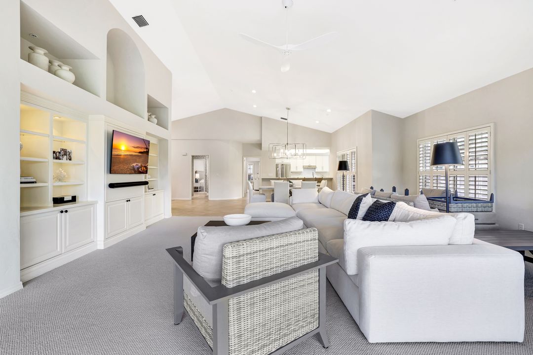 26260 Devonshire Ct #201, Bonita Springs, FL 34134