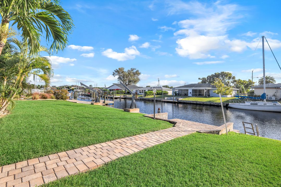 4843 Triton Ct W, Cape Coral, FL 33904