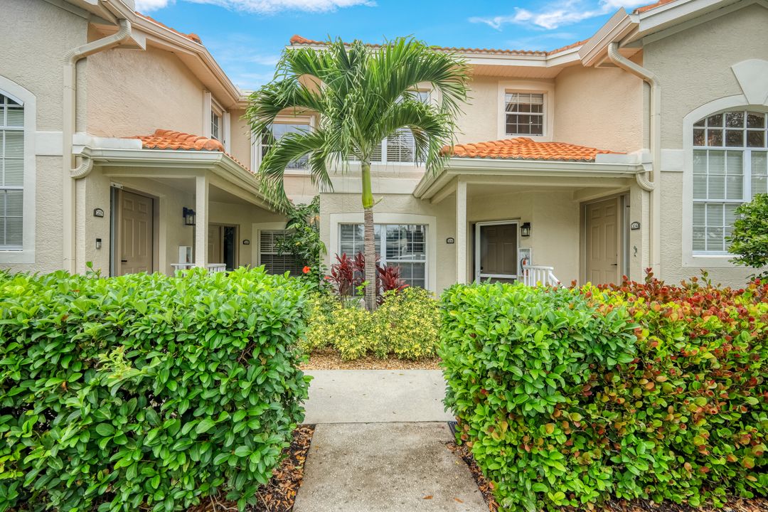 2486 Orchid Bay Dr #204, Naples, FL 34109