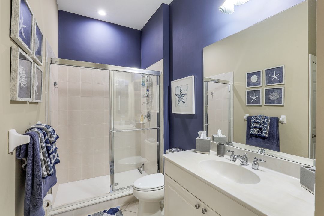 9204 Quartz Ln #201, Naples, FL 34120