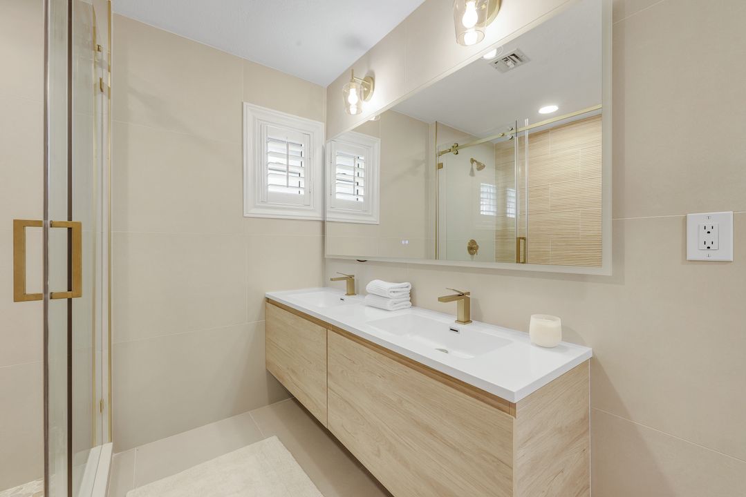 27098 Harbor Dr, Bonita Springs, FL 34135