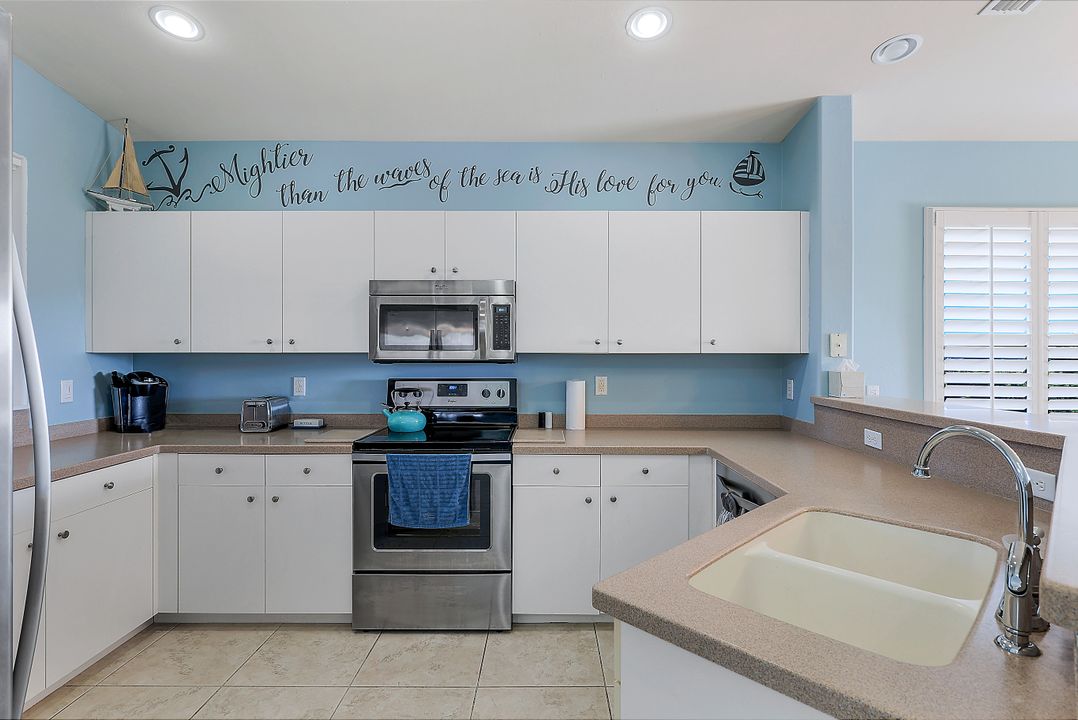 4013 Palm Tree Blvd #401, Cape Coral, FL 33904