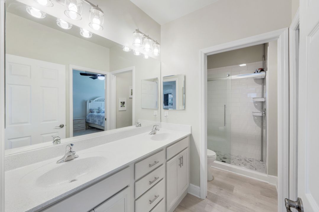 1776 Birdie Dr, Naples, FL 34120