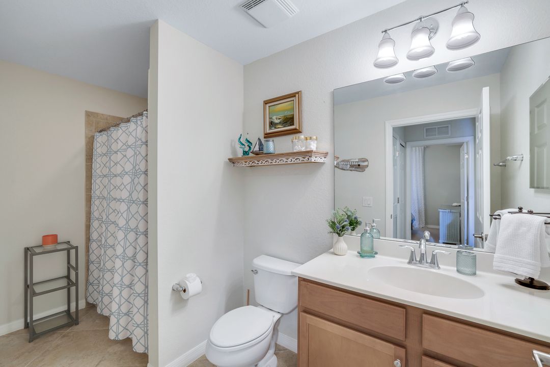 9735 Acqua Ct #625, Naples, FL 34113