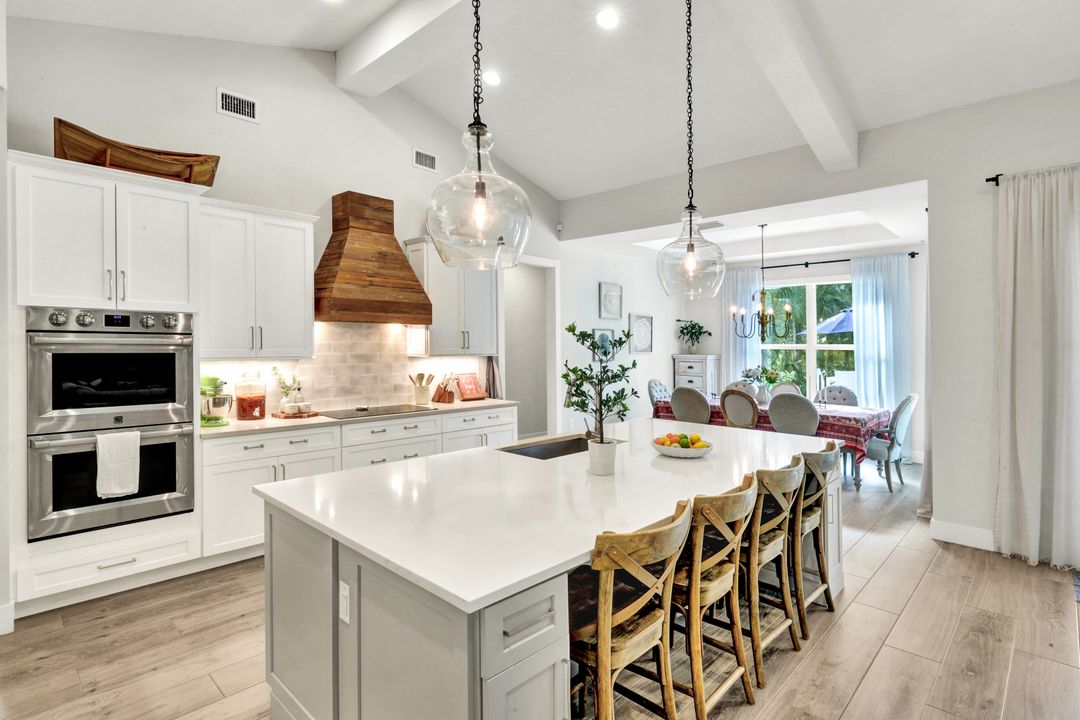 3700 11th Ave SW, Naples, FL 34117