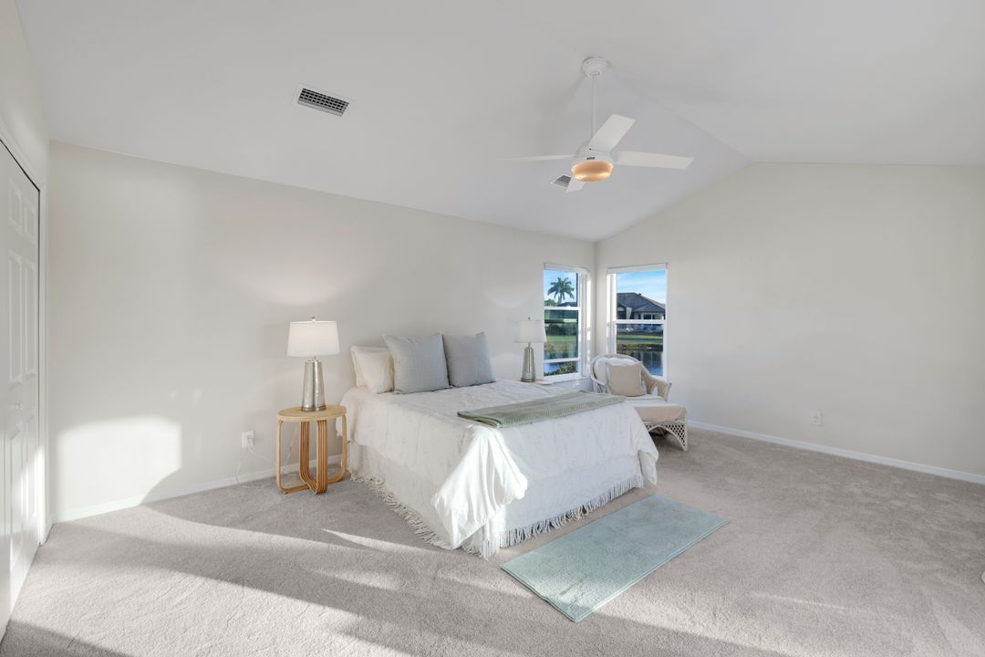 11841 Princess Grace Ct, Cape Coral, FL 33991