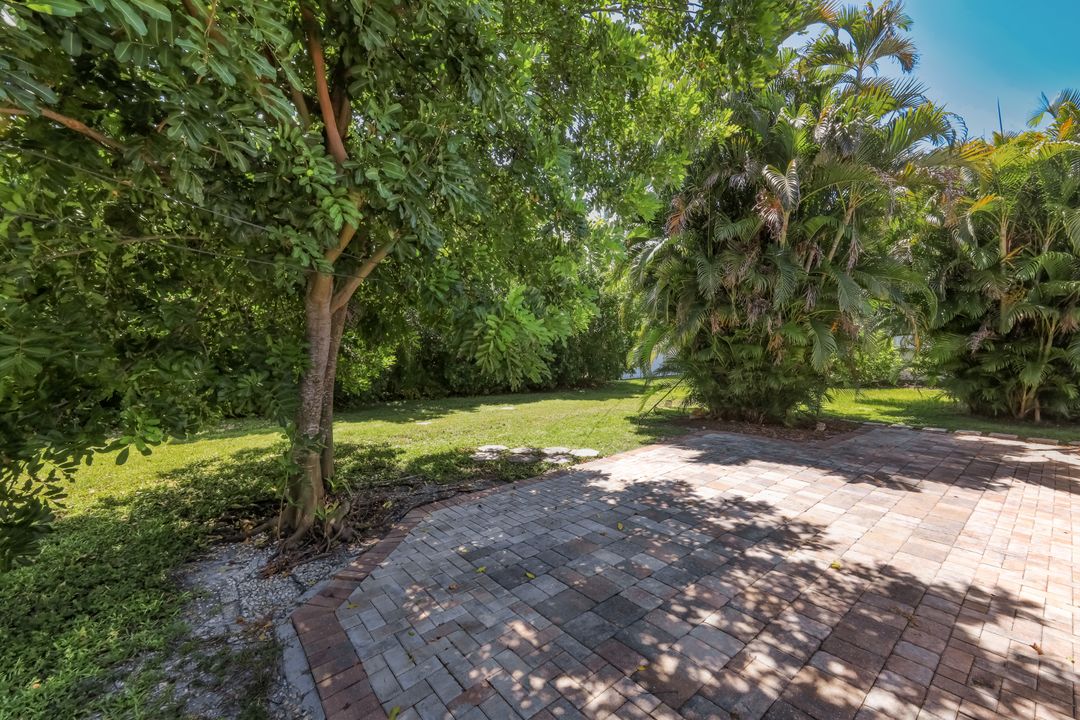206 SE 46th Ter, Cape Coral, FL 33904