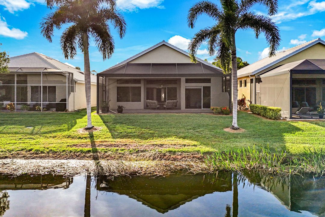 19641 Silver Oak Dr, Fort Myers, FL 33967