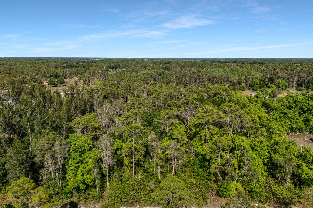 12571 Shawnee Rd, Fort Myers, FL 33913