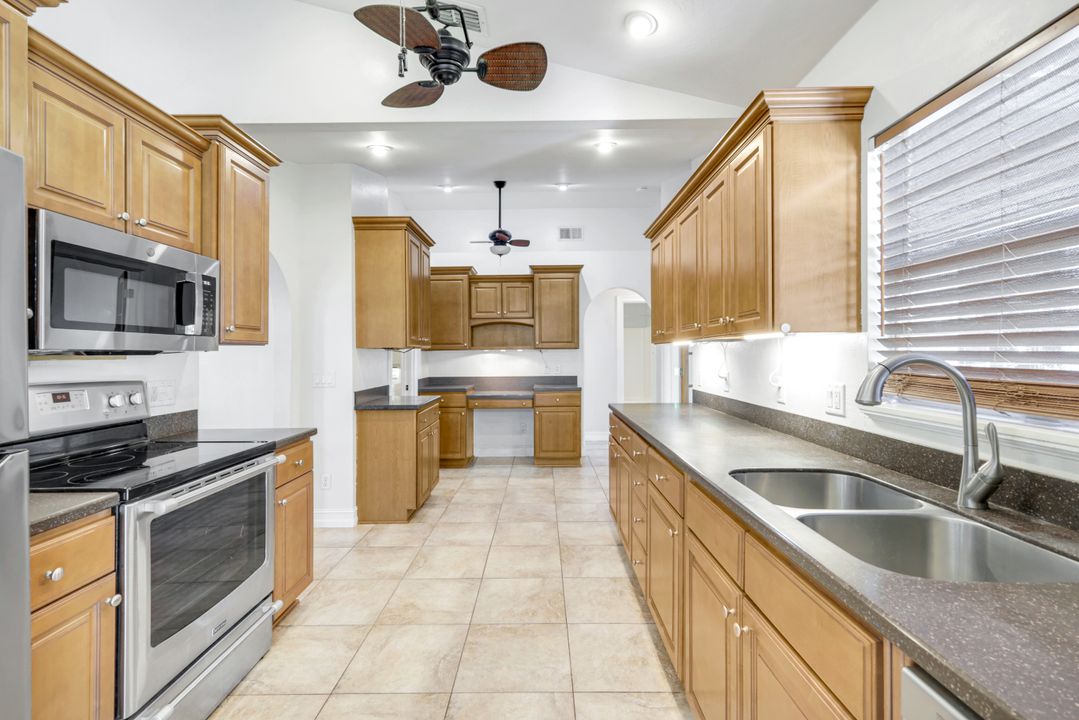 7576 Captiva Blvd, Fort Myers, FL 33967