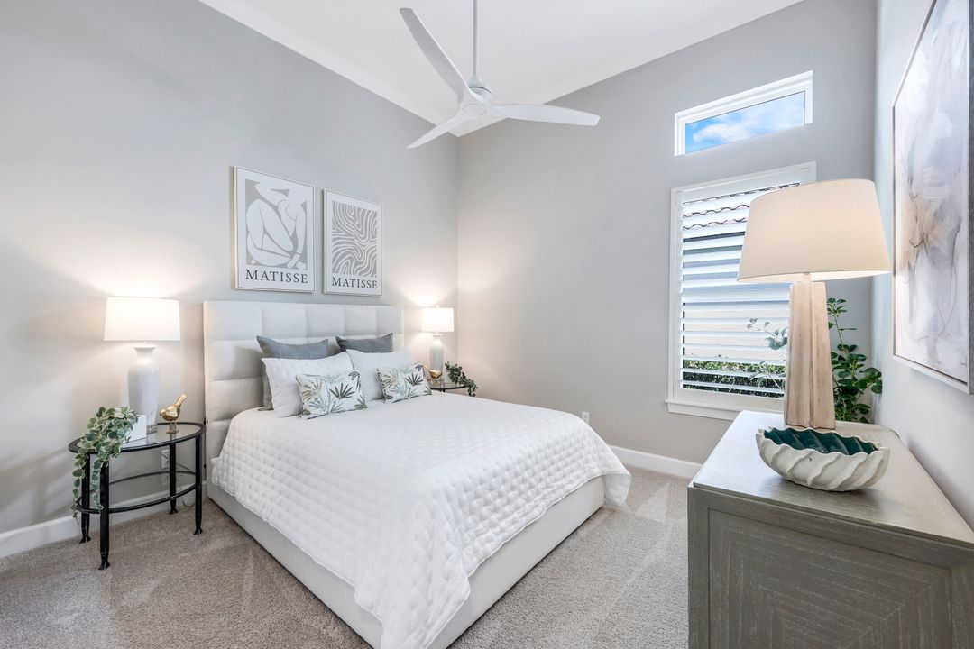 9463 Montelanico Loop, Naples, FL 34119