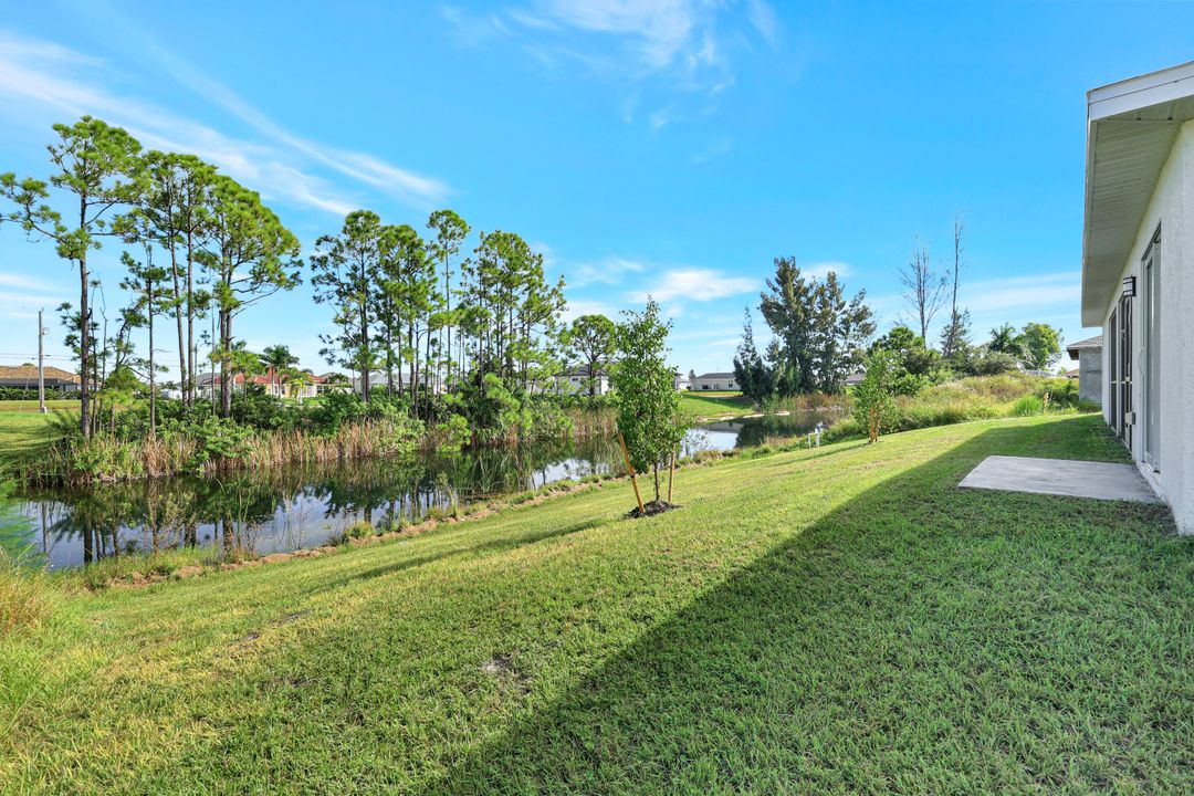 1907 NW 20th Terrace, Cape Coral, FL 33993