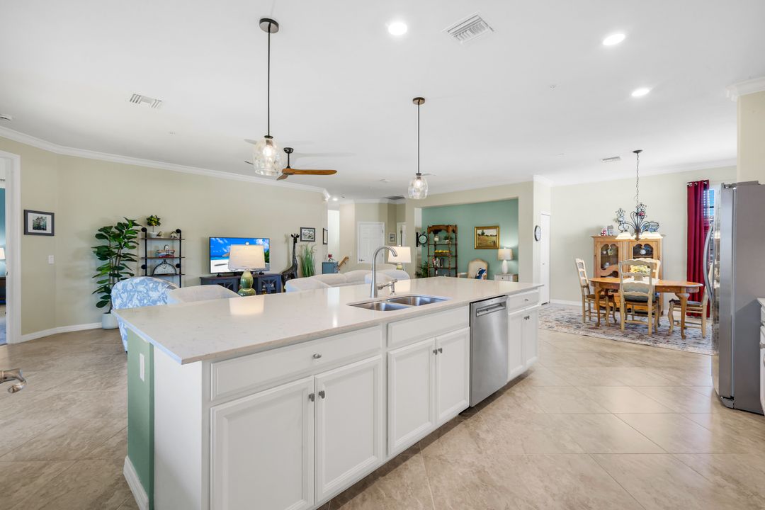 11880 Arboretum Run Dr #201, Fort Myers, FL 33913