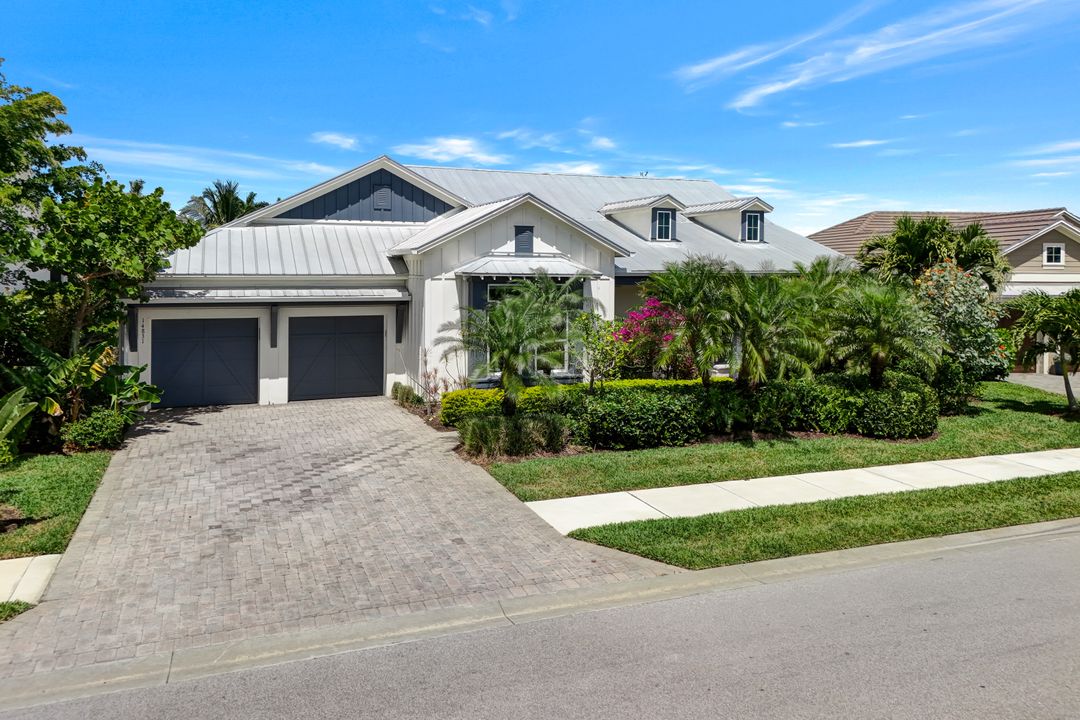 14831 Dockside Ln, Naples, FL 34114