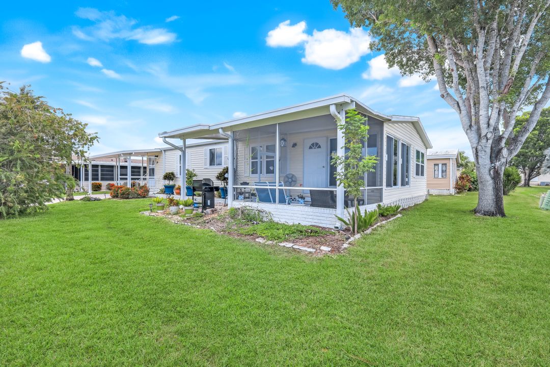 39 Umber Ct, Fort Myers, FL 33908