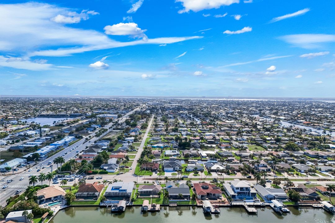 4817 Pelican Blvd, Cape Coral, FL 33914