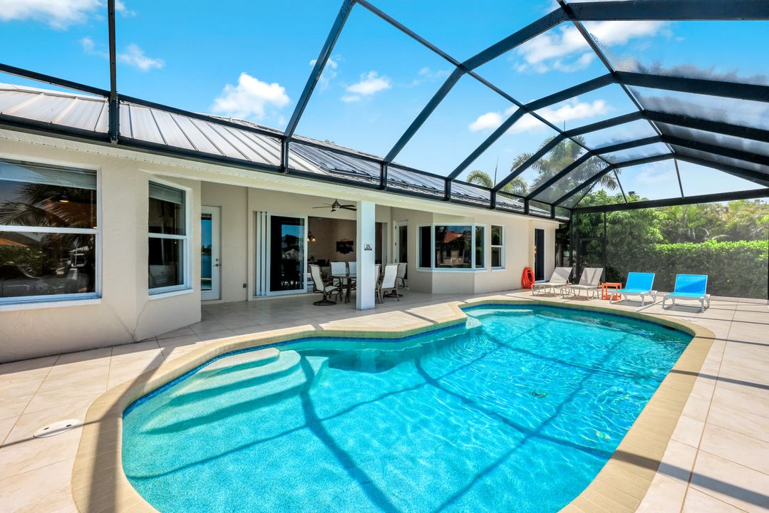 2714 SW 39th Terrace, Cape Coral, FL 33914