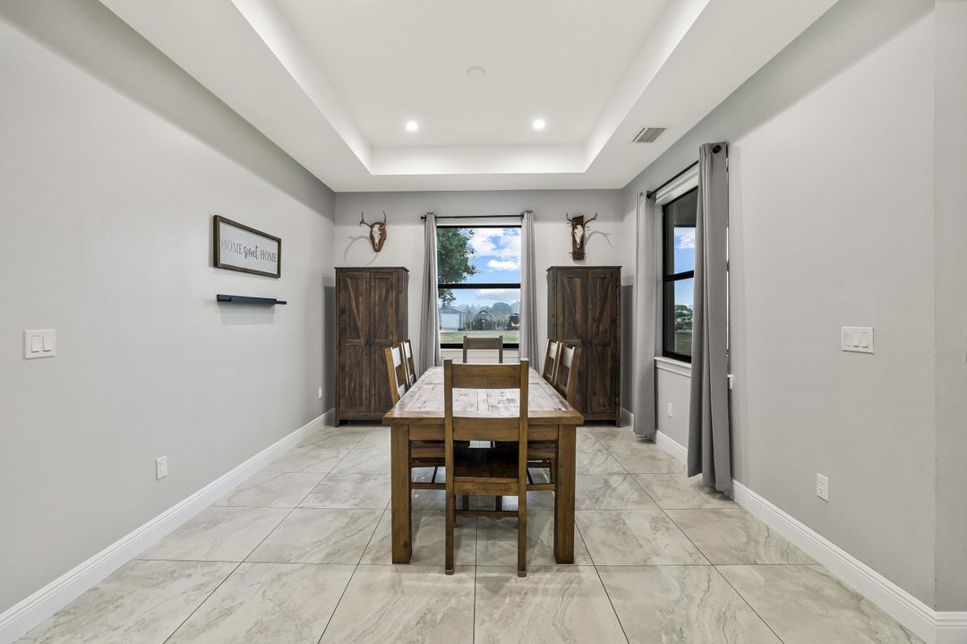 3790 54th Ave NE, Naples, FL 34120