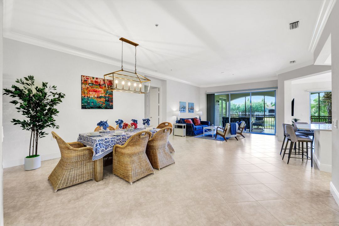3176 Serena Ln #202, Naples, FL 34114