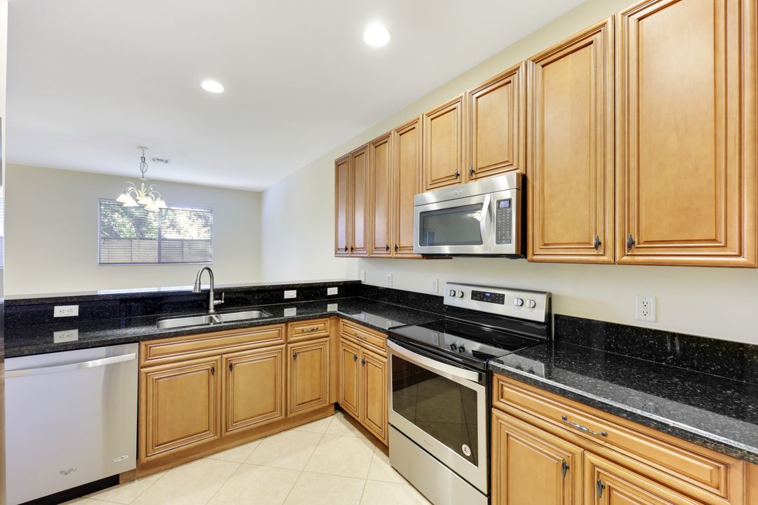 20720 Brassy Pine Way #29, Estero, FL 33928