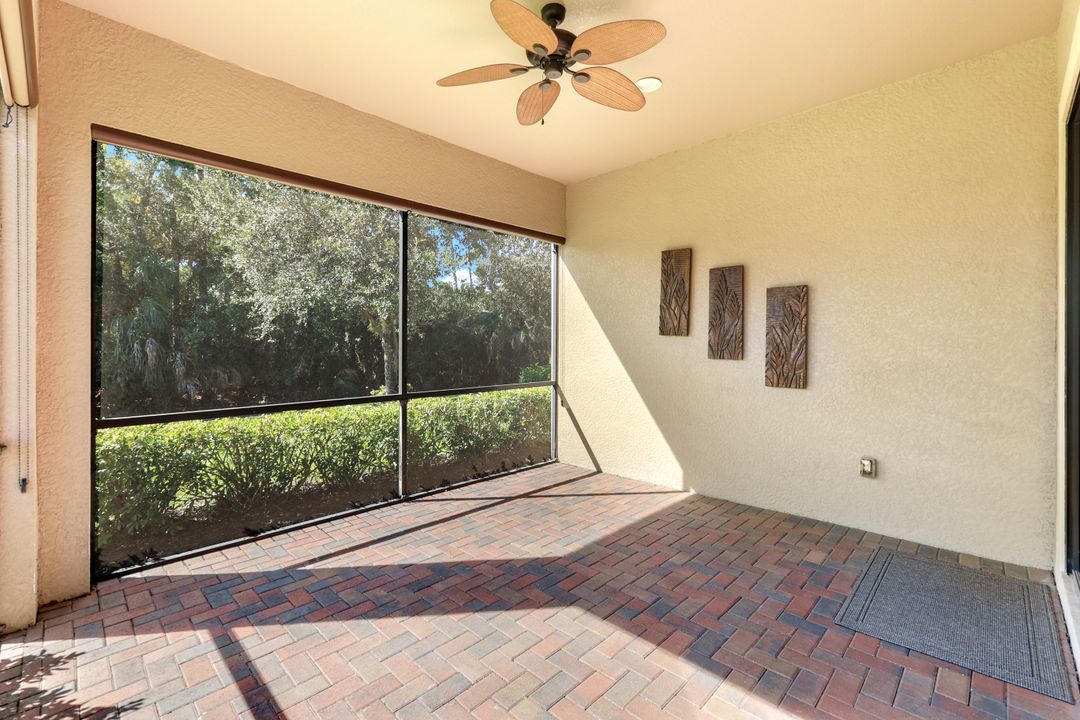 9149 Isla Bella Cir, Bonita Springs, FL 34135