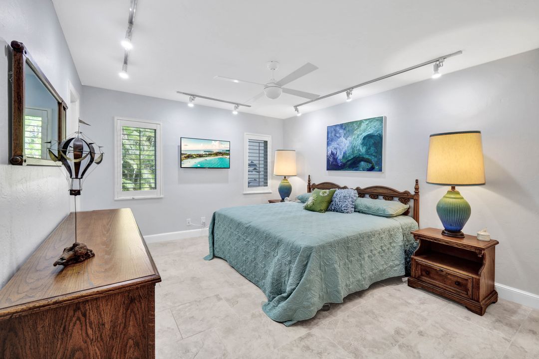 4772 West Blvd #E-102, Naples, FL 34103