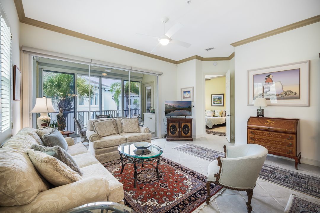 755 Bentwater Cir #201, Naples, FL 34108