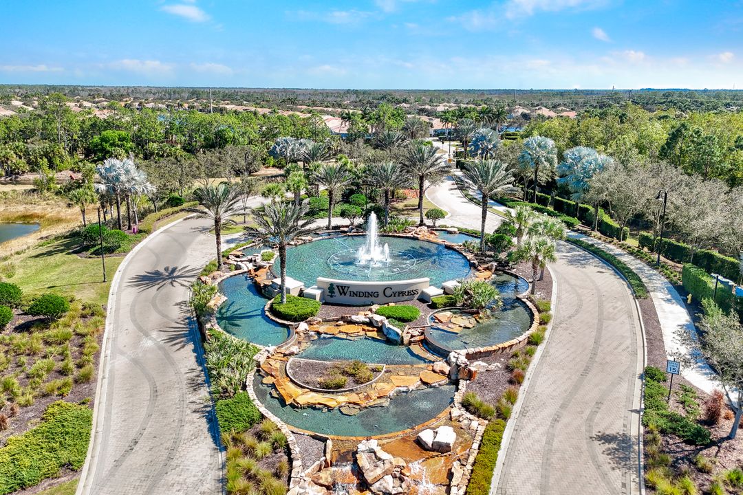 7460 Blackberry Dr, Naples, FL 34114