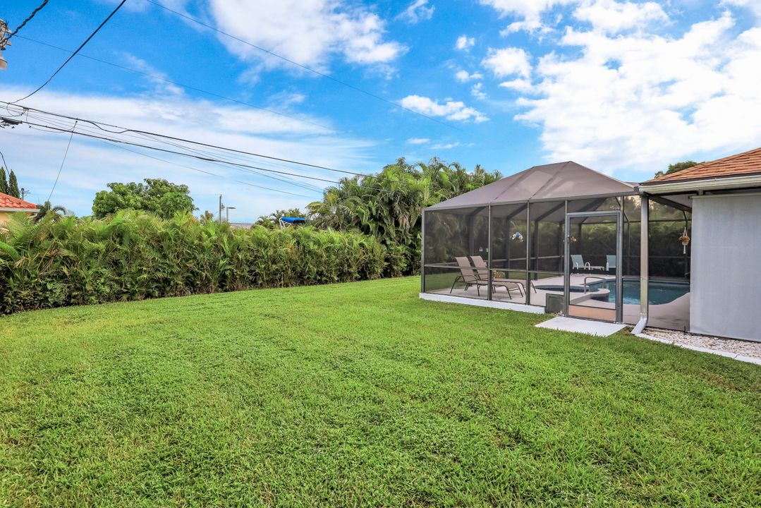231 Trafalgar Pkwy, Cape Coral, FL 33991